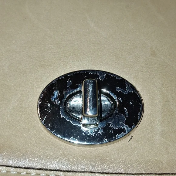 COACH VINTAGE LEGACY TAN SHOULDER CROSSBODY BAG C1069-F15170 - Picture 10 of 16